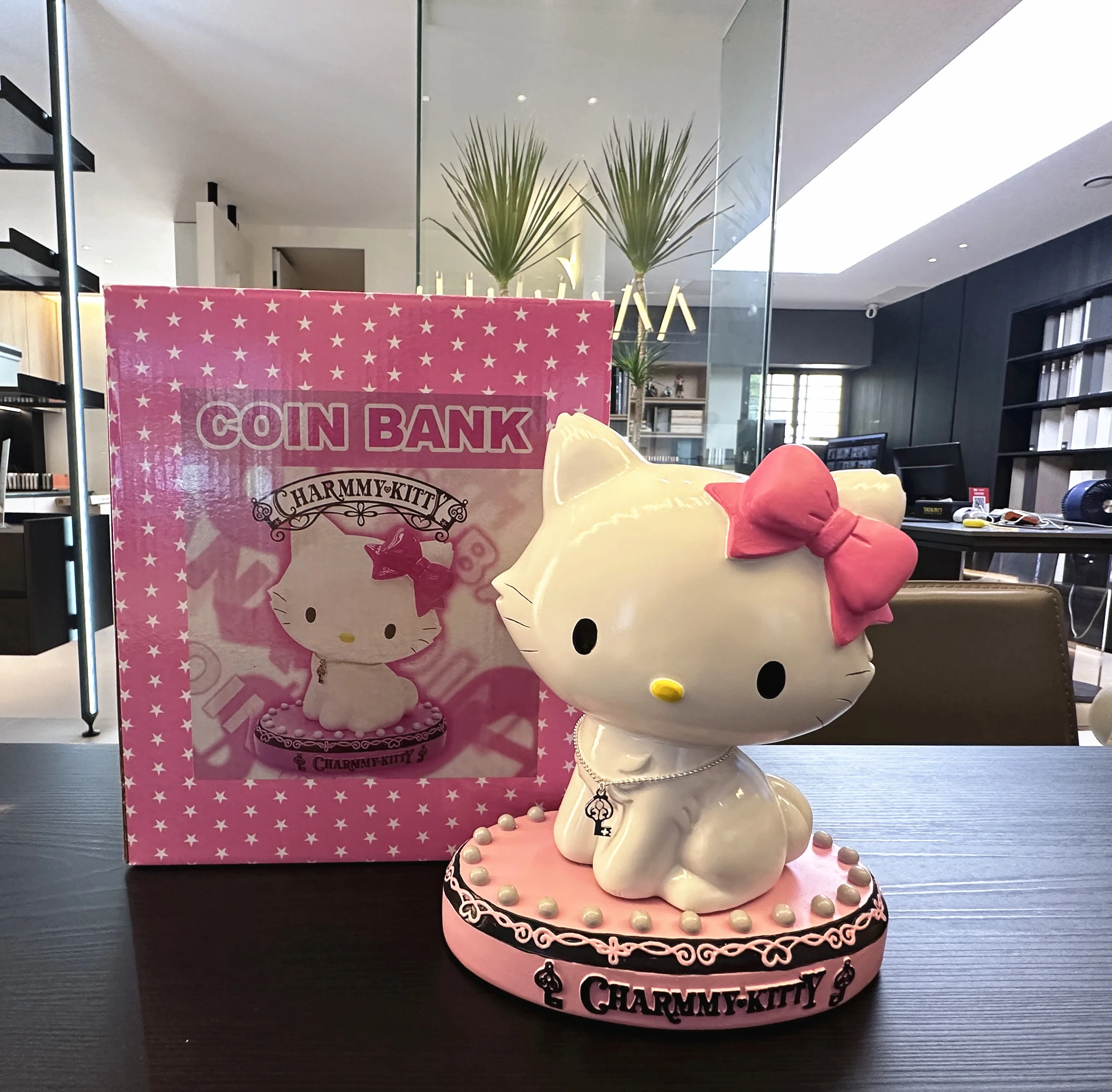 Kitty Charmmy Crystal Ball Resin Jewelry Box Ring Box Necklace Box