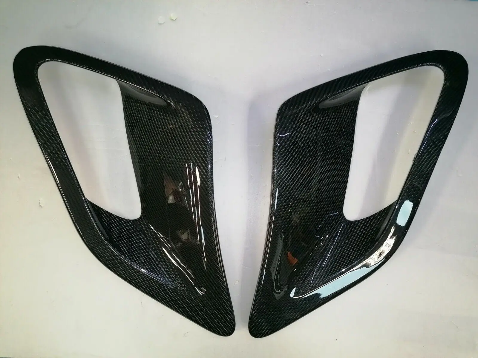 

Glossy Carbon fiber GT2 Side Air Intake Scoops vents fit Porsche 997 Turbo