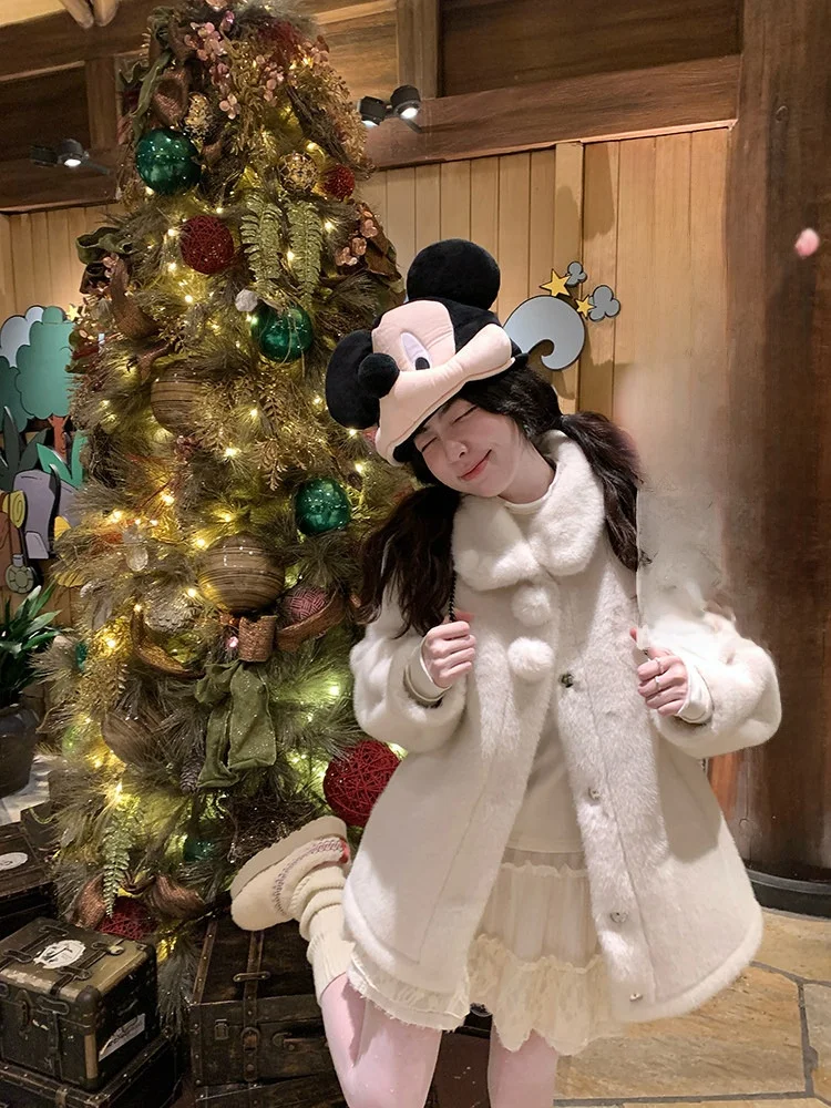 

Зимнее пальто PtonUmi Initial Snow Small Milk Ball: утепленное, с имитацией меха, в корейском стиле