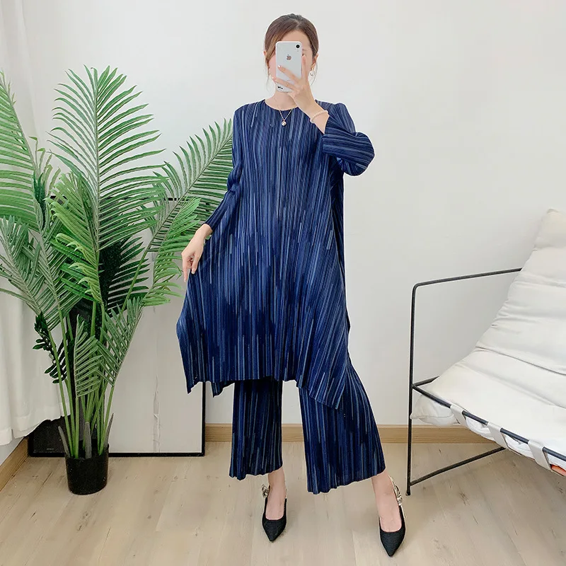 

Wrinkled Striped Printed Two-piece Suit Fashionable Wide Leg Pants Set In Summer 2022