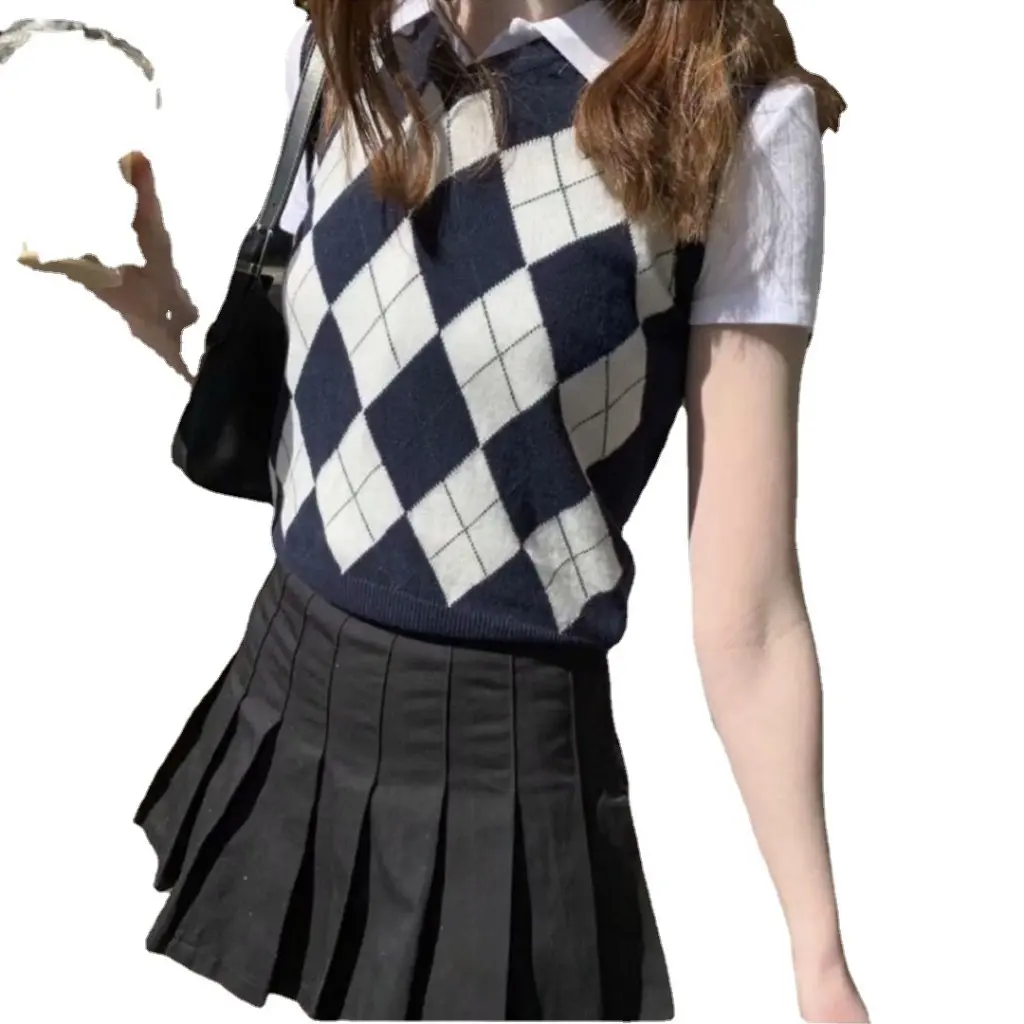 

Bm Style Women's Retro Preppy Knitted Vest Diamond Plaid Short Top Versatile Sweater for Casual Wear