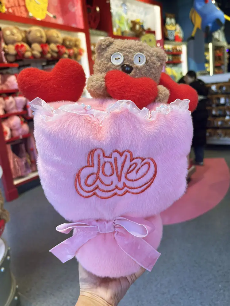 

Универсальный набор Universal Studios Beijing: букет с плюшевым медведем Тимом и грелкой для рук - 2-в-1 подарок на День святого Валентина и день рождения для девочек