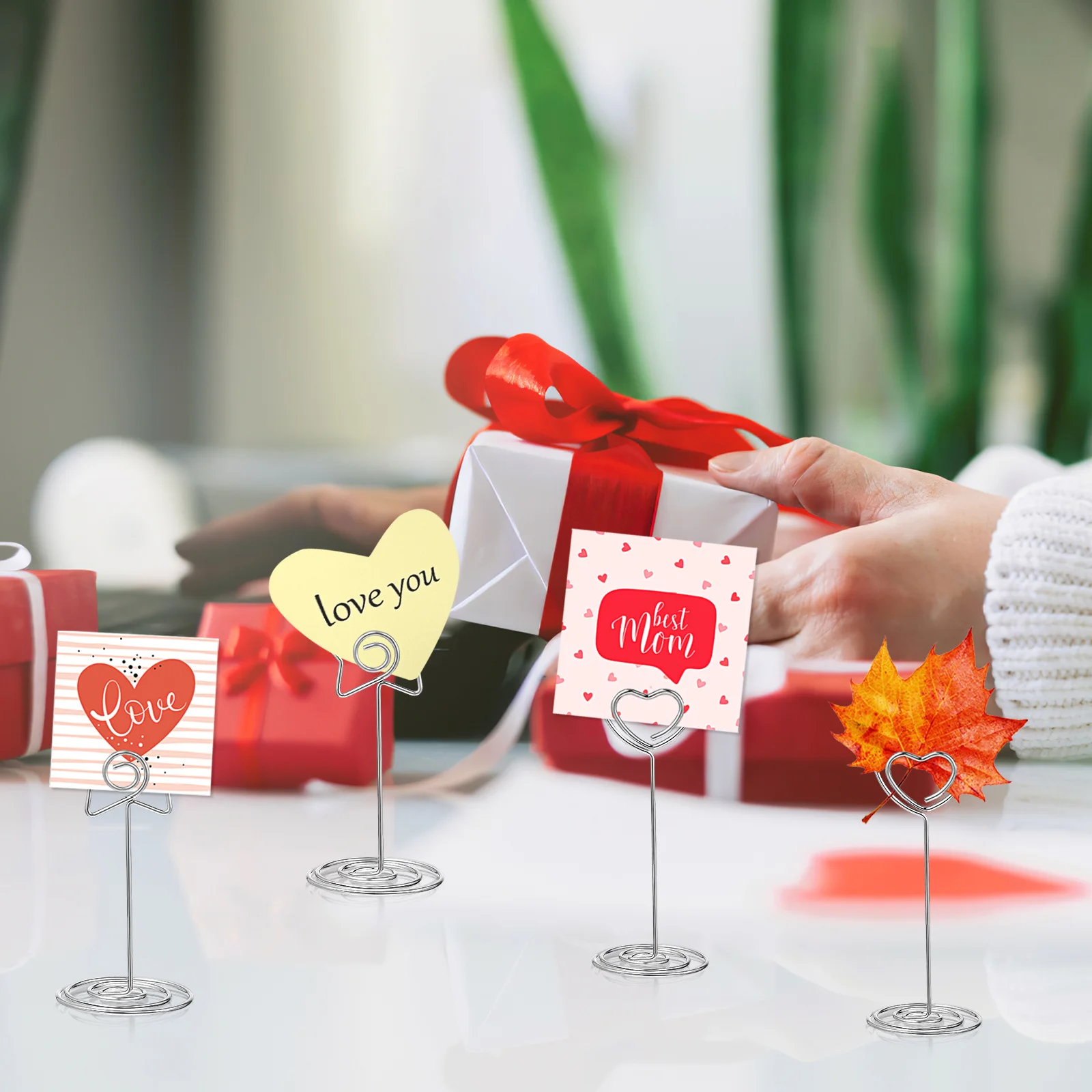 

20Pcs Table Number Holders Photo Holder Clips Heart Star Shape Paper Clip Stands Menu Card Holders Wedding Party
