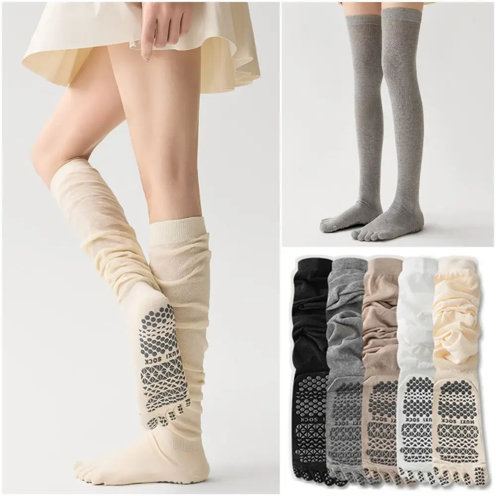 

Multicolor Five Finger Yoga Socks Anti-Slip Design Silicone Dots Over Knee Socks Five Finger Design High Length Stack Socks