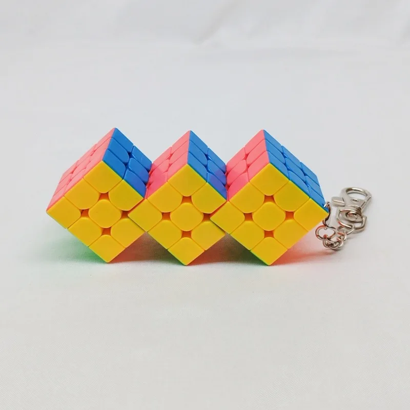 

[Wisdom]3.0cm Mini 3x3 Connected Cube with Key Siamese Cube Keychain Restricted Rotation 3x3 Cube Puzzle Leisure Toy Gift