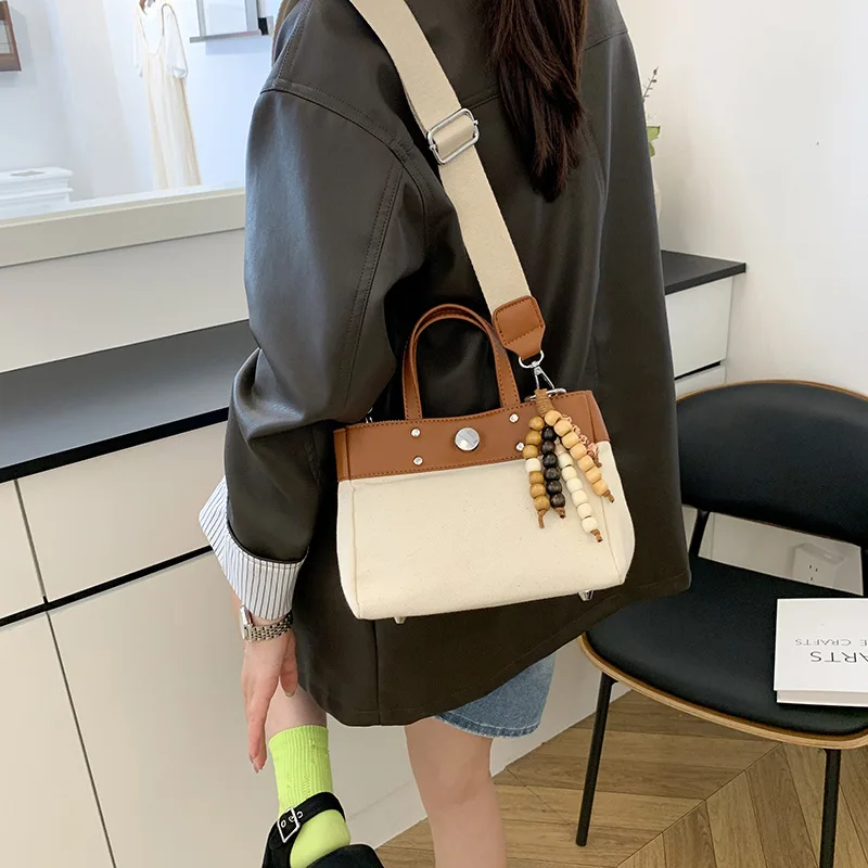 

New Niche Shoulder Bag Women's High-end Ins Style Messenger Bag Fashionable Foreign Style Versatile Commuter Bag