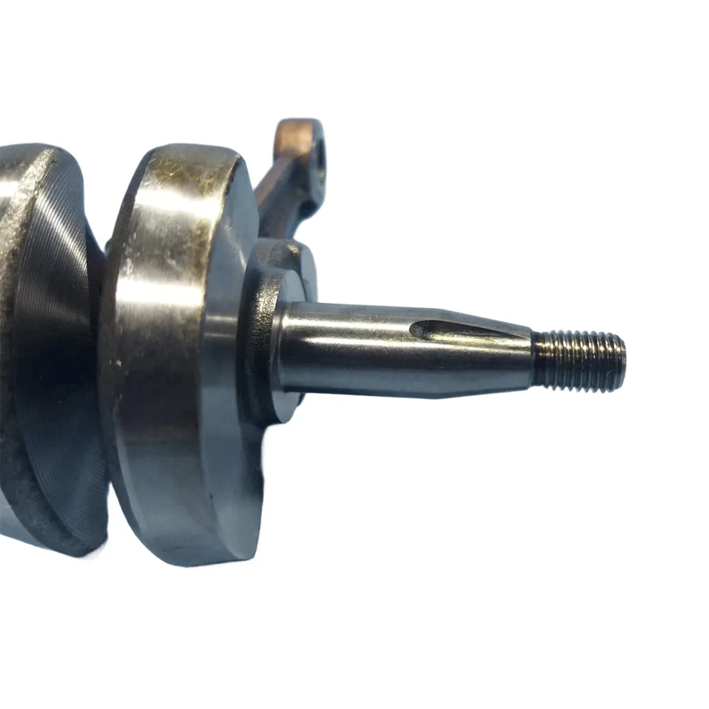 Engine Replacement Chainsaw Crankshaft Precision Engineered Optimizes Engine Efficiency Promotes Smoother Operation