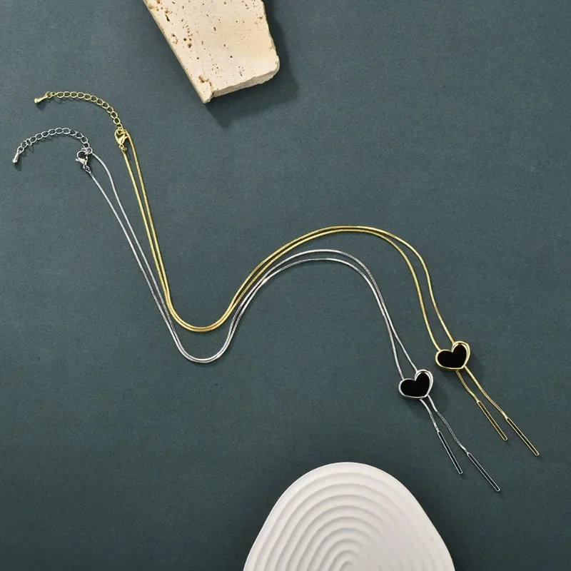 High-end knitted chain tassel necklaces, jewelry and accessories, heart-shaped pull-out high-end accessory pendants for women