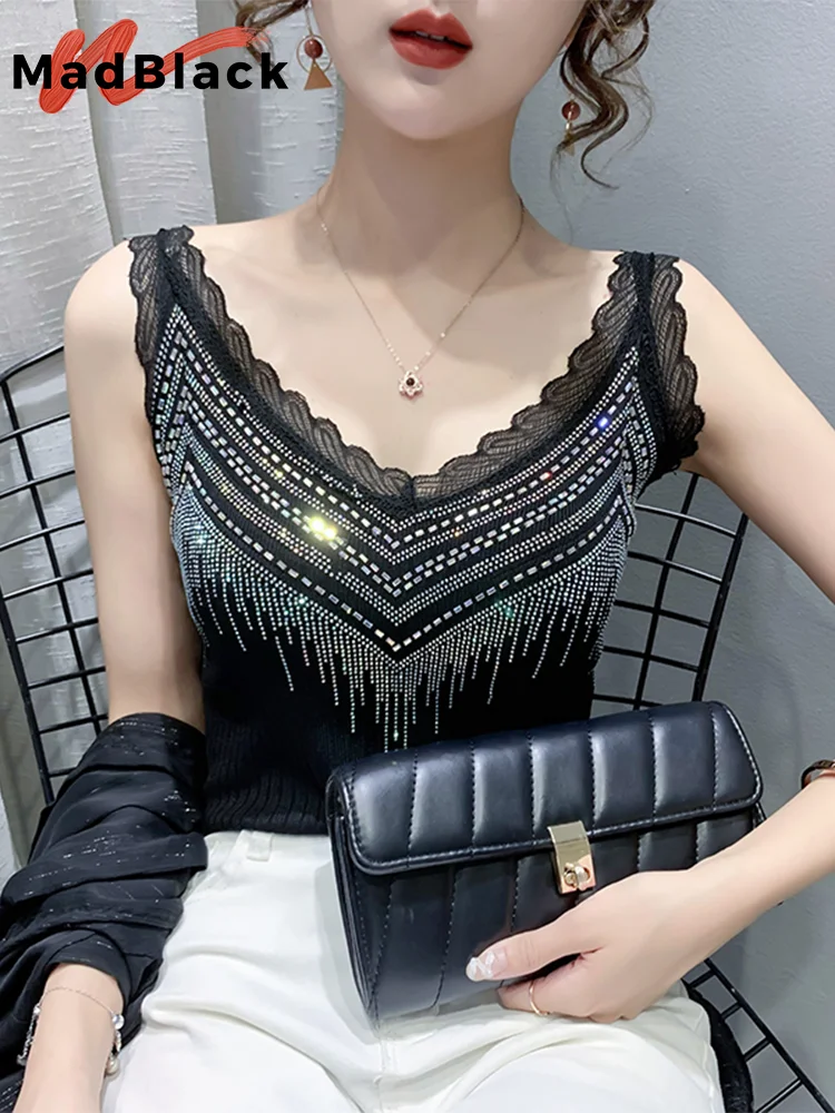 

MadBlack European Clothes Tank Tops Women Sexy V Neck Shiny Drilling Slim Lace Knitted Vests Sleevless Tees Summer T43327JM