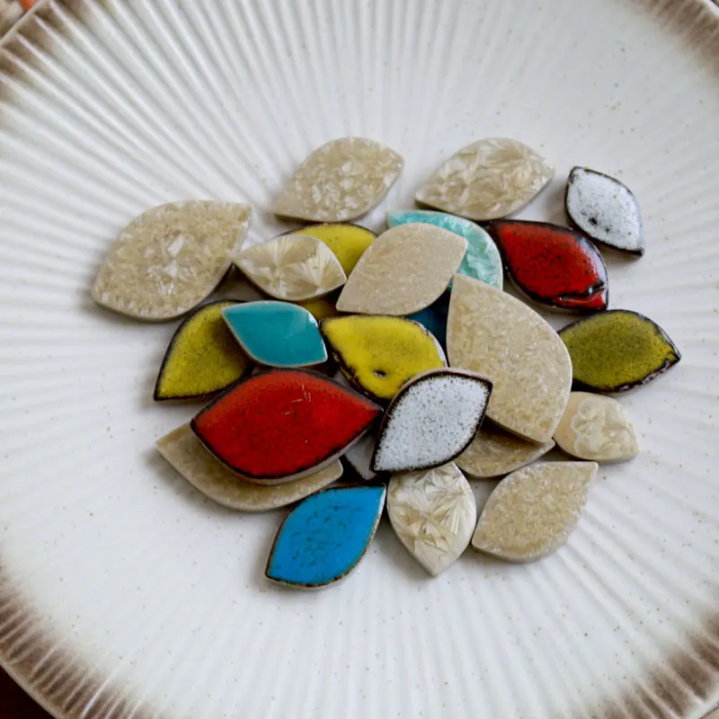 

100g Ceramic Mosaic Tiles Taobao Piece DIY Mosaic Making Stones for Craft Arts Home Wall Decoration arte leaf petal shape 91