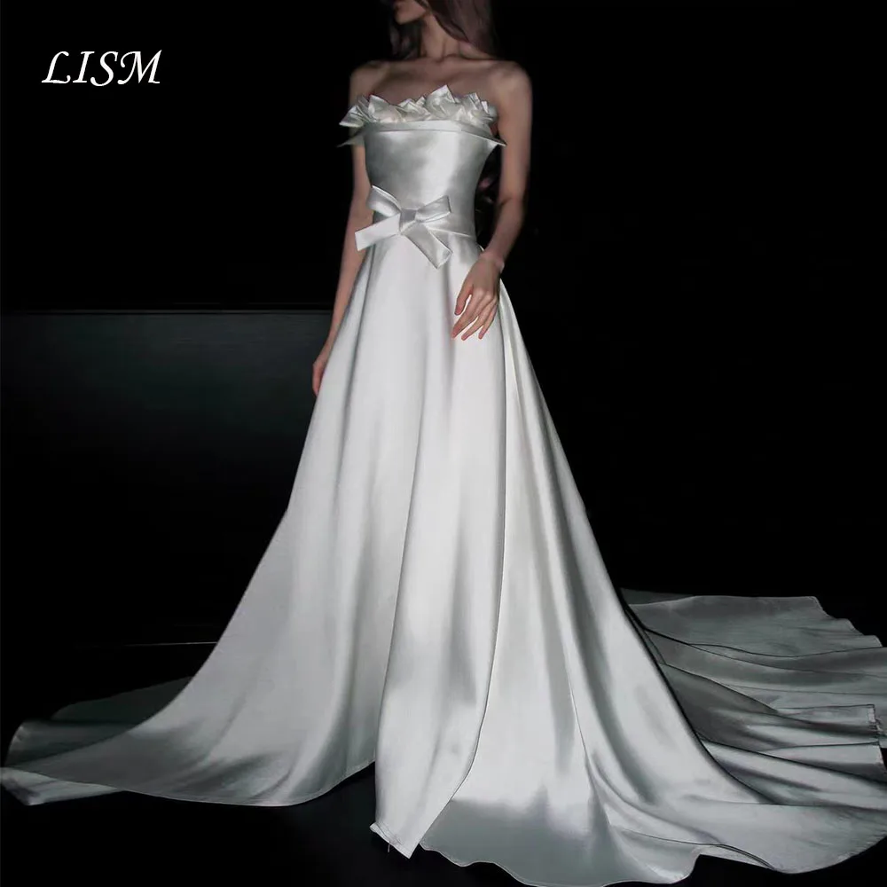 Lism Elegantes Hochzeitskleid Handgefertigt 3D Blumenmuster Trägerlos Schleife Schleppe Elfenbein Satin Modernes Fotoshooting Brautkleid Maßanfertigung