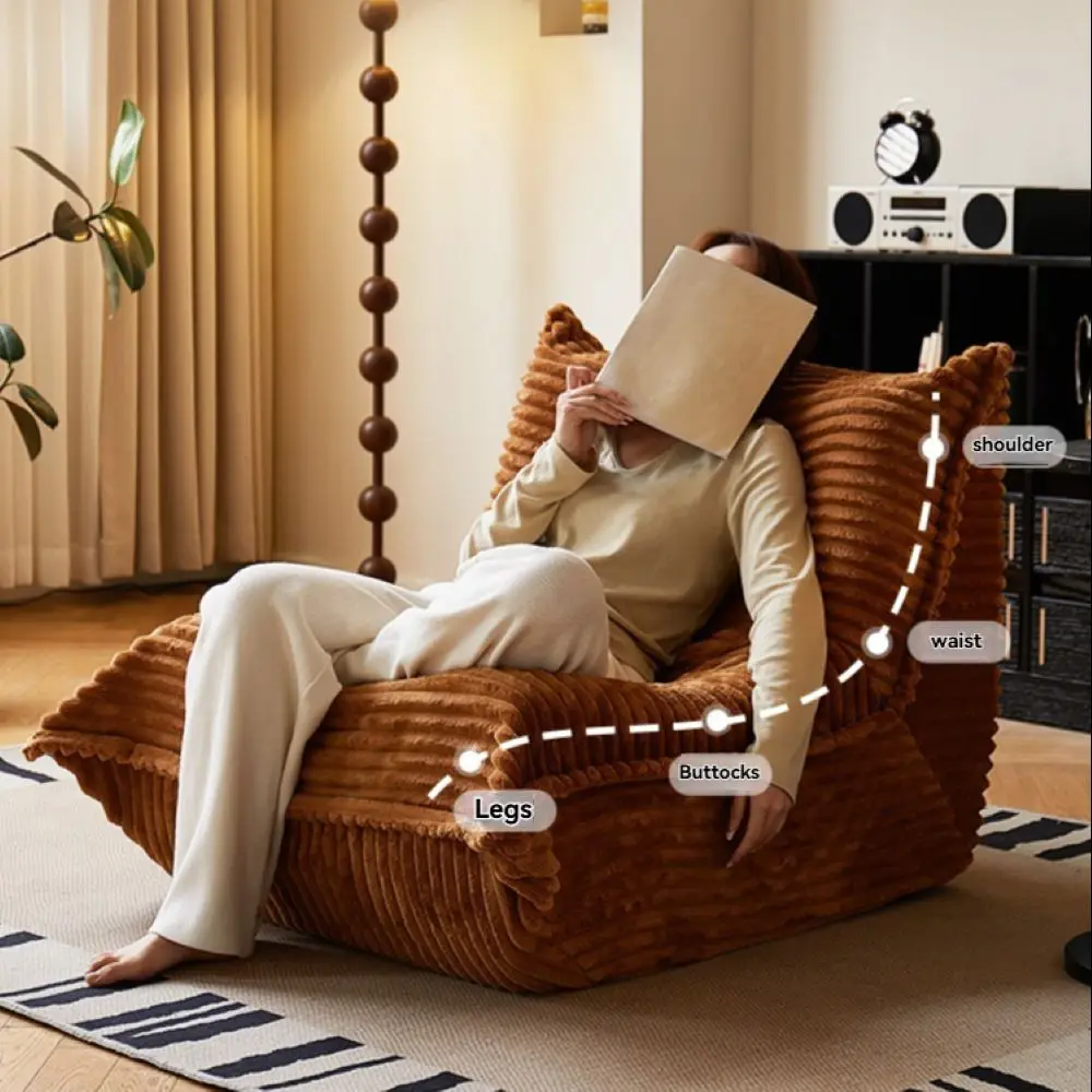 Selected minimalist small-sized floor to ceiling reclining sofa, internet famous living room bedroom caterpillar sofa