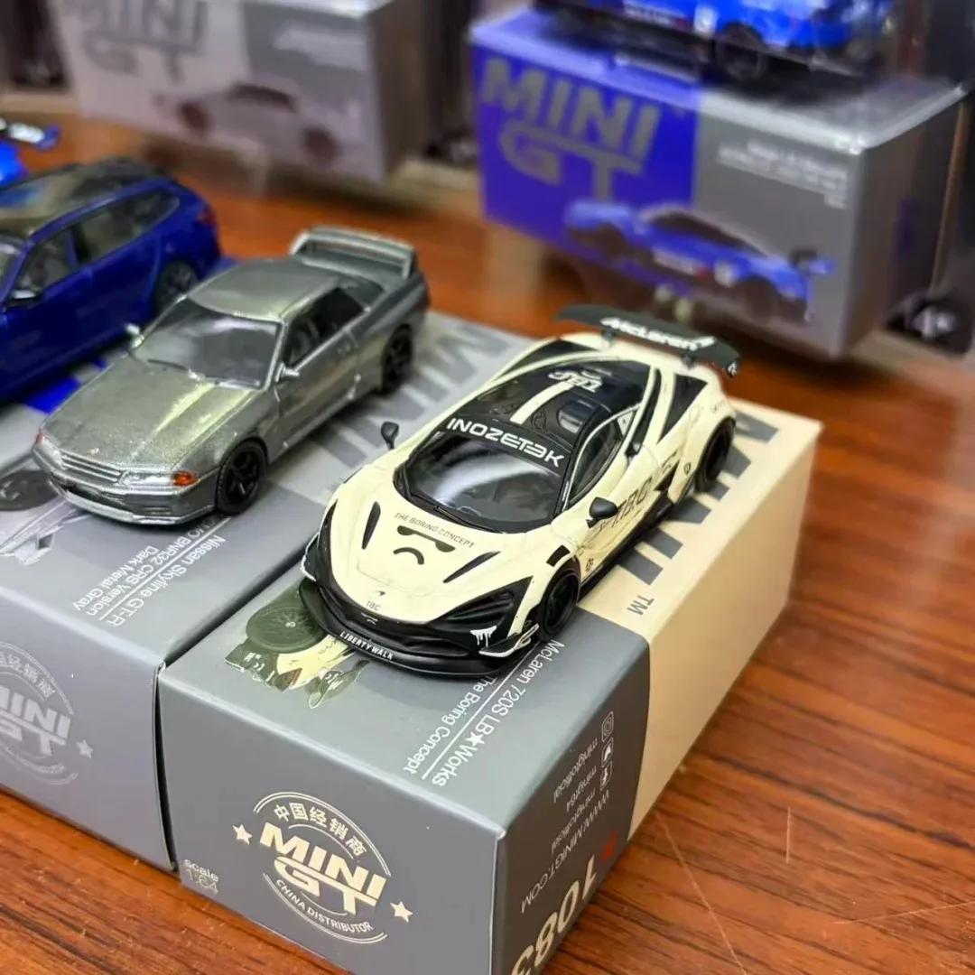 ** Novidades ** MinIGT Kaido house 1:64 S15 SILVIA ATHLETE RX-7 VeilSide R32 VeilSide Branco M3 Kaido KW V1 Diecast Model Car