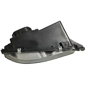 1 個適用於 MAN TGA 卡車頭燈的配件,型號包括 81251016420、81251016448、81251016450(左側)、81251016421、81251016449 和 81251016451(右側)。 6 最佳銷售 曼恩TGA卡車 - №3