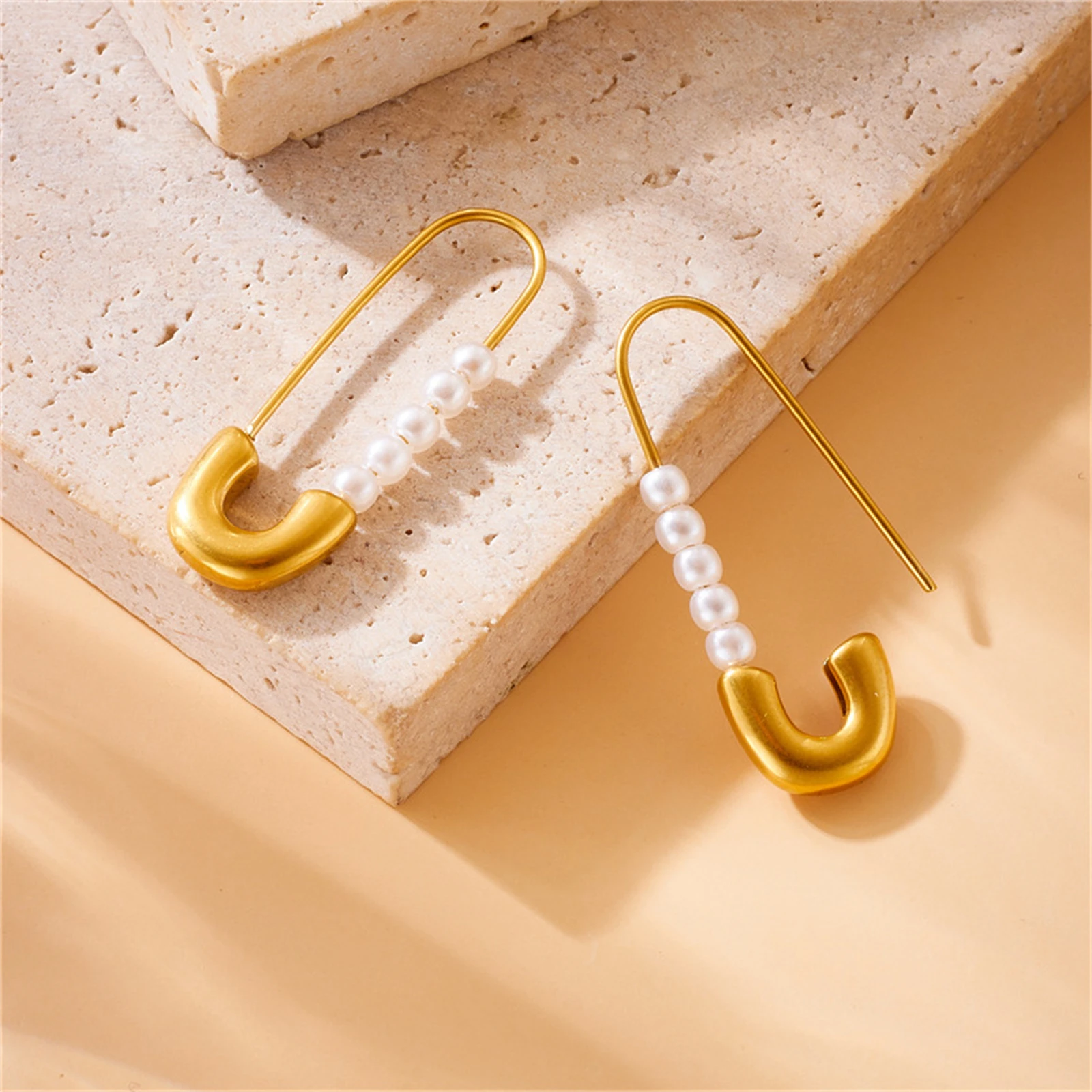 316L Stainless Steel Vintage Simplicity Pearl Safety Pin Earrings For Women Fashion High Jewelry Party Gifts