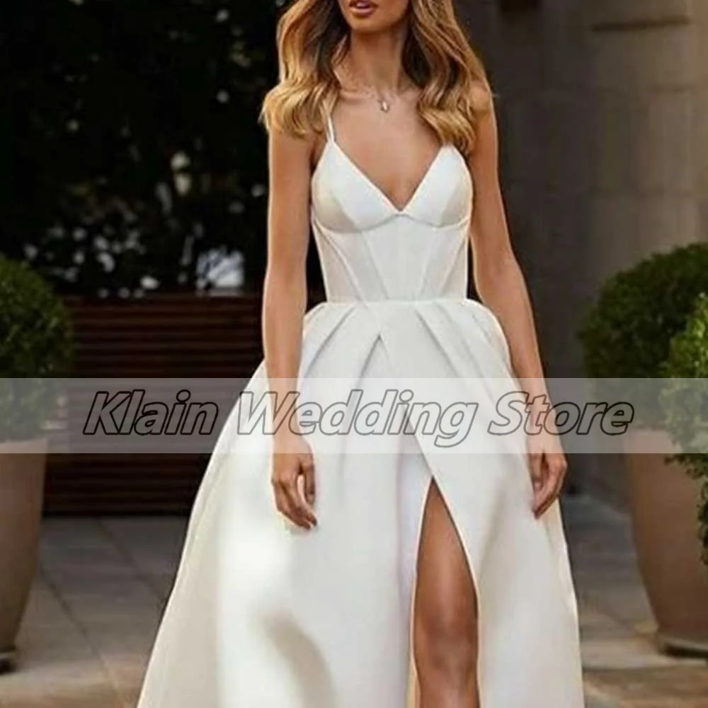 Satin Wedding Dress Spaghetti Strap Bridal Gown Sleeveless Draped Backless High Split Vestido De Noiva Simples e Romântico