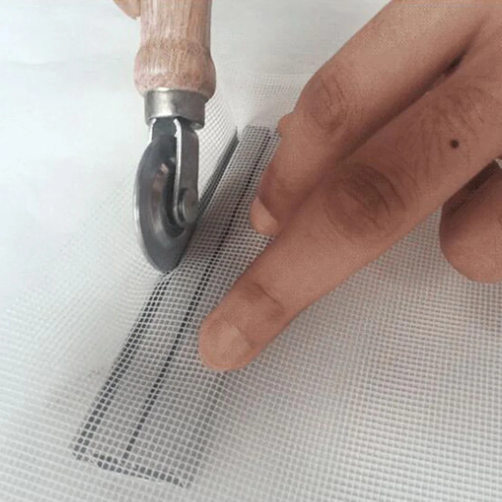 

Screen Pressure Roller Stainless Steel Bearings Wooden Handle Multi-Function Pressing Wheel for Thick Screen Window Layering
