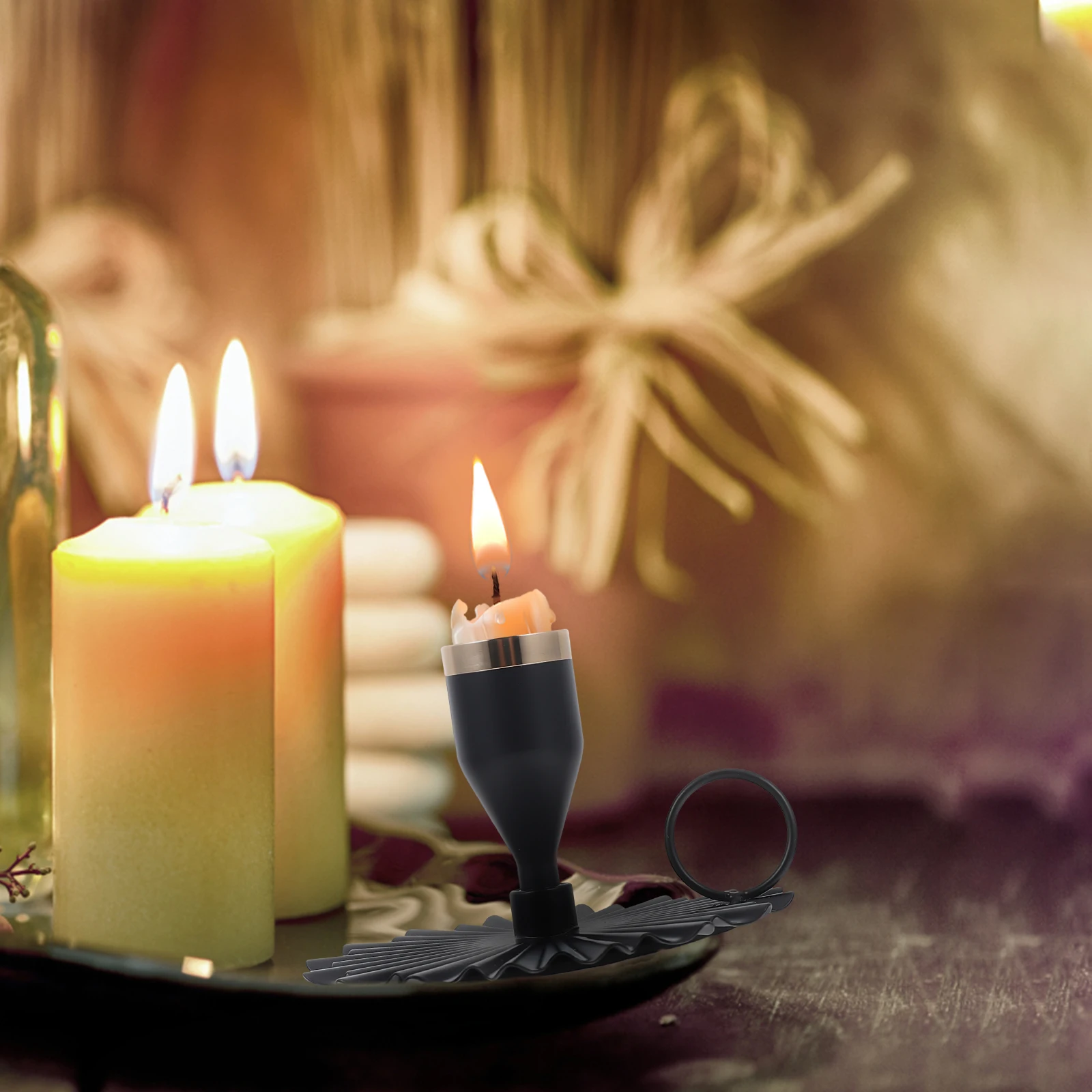 

2Pcs Compact Elegant Handheld Holders Metal Design for Valentine's Day Wedding Party Metal Holders