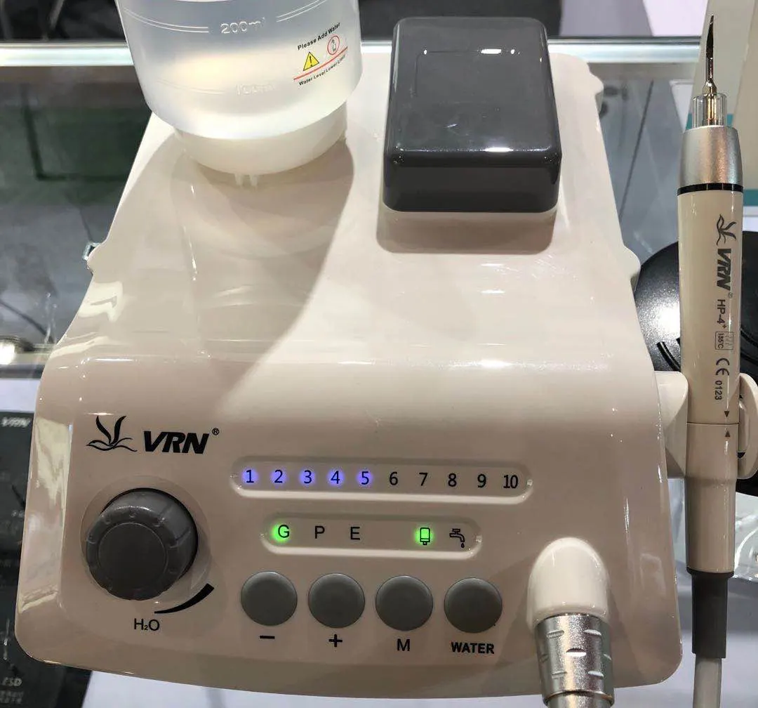 Ultrasonic Scaler for Veterinary Use with Detachable Handpiece and Tooth Mode Equipment
