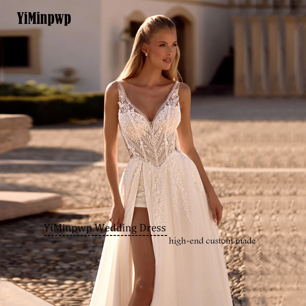 Vestido de novia bohemio personalizado con espalda descubierta, corte en A, tul con abertura lateral, apliques con cuello en V, vestidos de novia para playa, vestido de novia sin espaldaVestido de novia sin espalda per