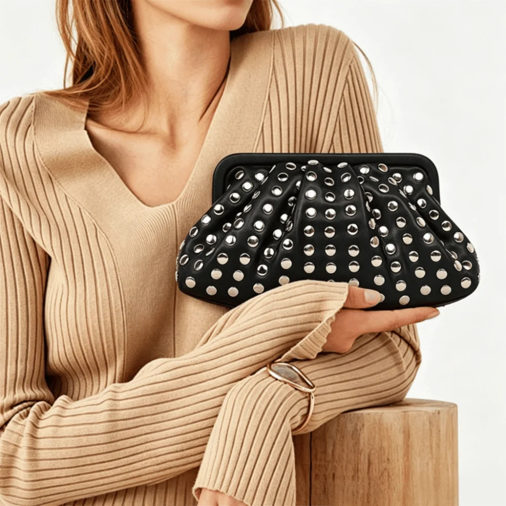 Casual Vintage Clutch Purse Rivet Detail Pleated Design Handbag PU Leather Magnetic Buckle Shell Shape Wallet for Women