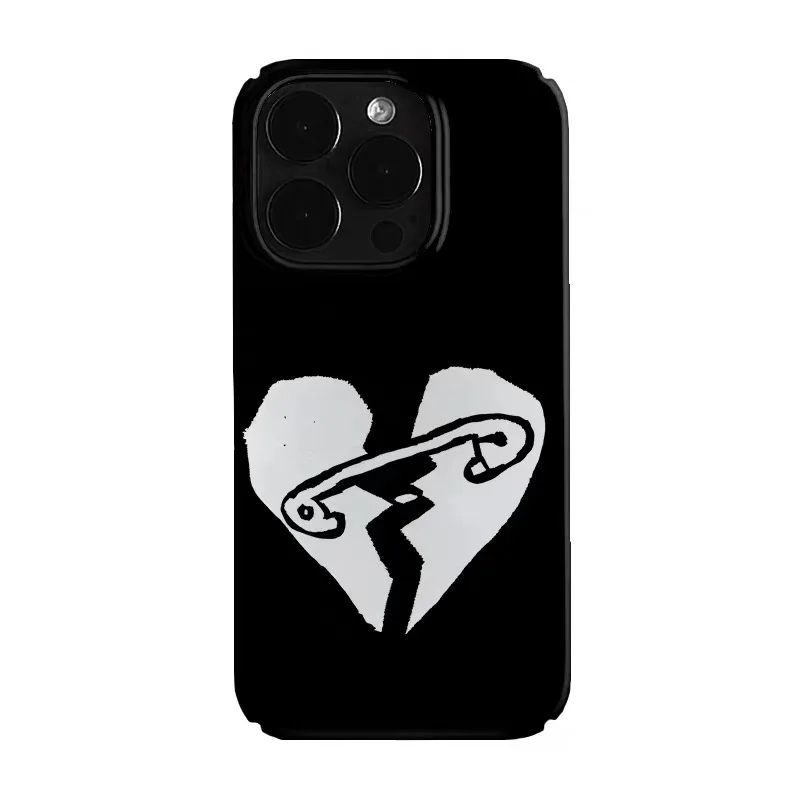 

White Sewing Heart Phone Case for IPHONE 17 Air 16E 15 PROMAX 14 Plus 13 12 MINI 11 PRO 16Plus XR XS MAX SE Acrylic Phone Cover
