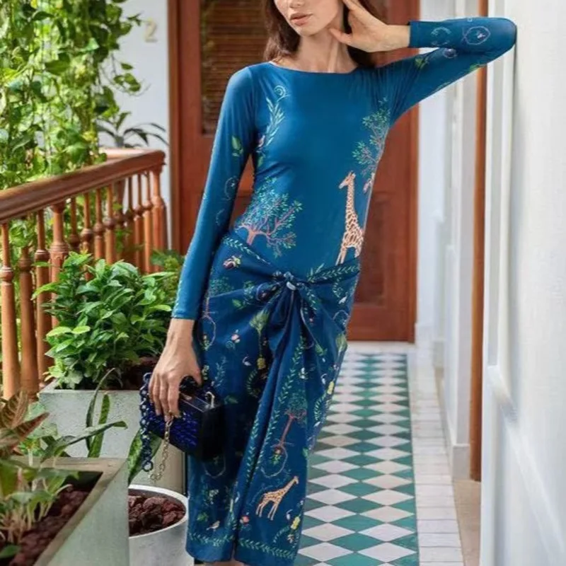 ملابس السباحة انقسام الرياضة تنورة على غرار المرأة المطبوعة طويلة الأكمام واقية من الشمس ملابس السباحة قطعتين أنماط متعددة الراحة ثوب السباحة