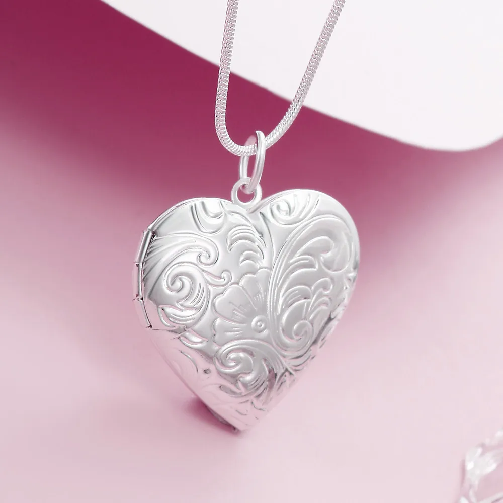 

925 Sterling Silver Chain Women's Fashion Charm Exquisite Wedding Festival Pattern Heart Frame Pendant Girl Necklace Trend