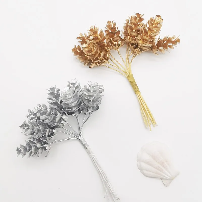 

10 bundles Gold Silver Pine Cone Leaf For Christmas Decoration Accessories DIY Handmade Gift Box Wreath Artificial Flower