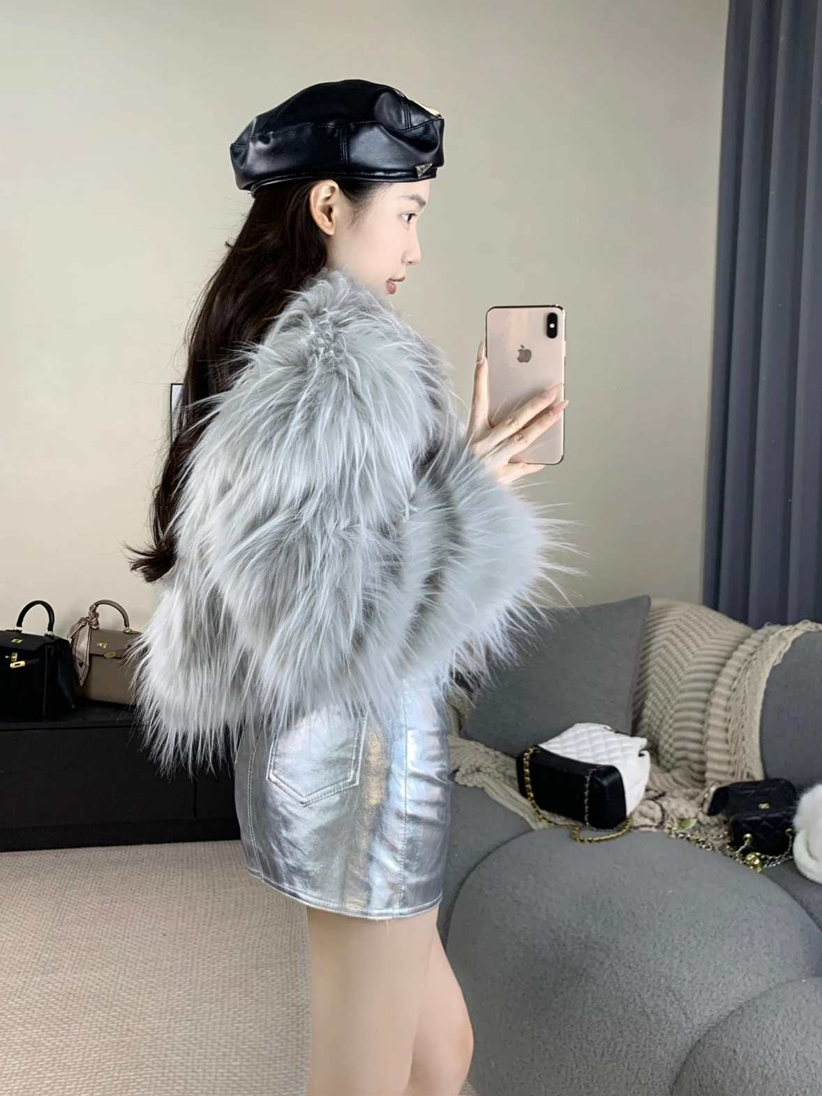 

Новая осенне-зимняя теплая куртка из искусственного меха «Тысяча девиц» в стиле «Spicy Girl»