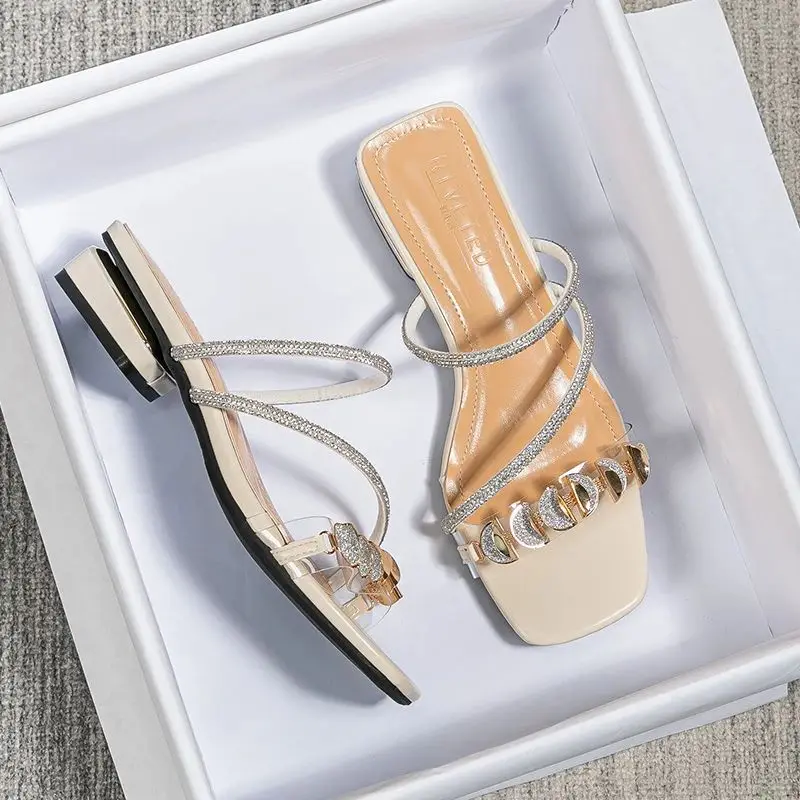 

Summer 2024 Women's Casual Flat Outdoor Sandals New Slippers Fashionable Flat Heel PVC Material Comfortable Footwear