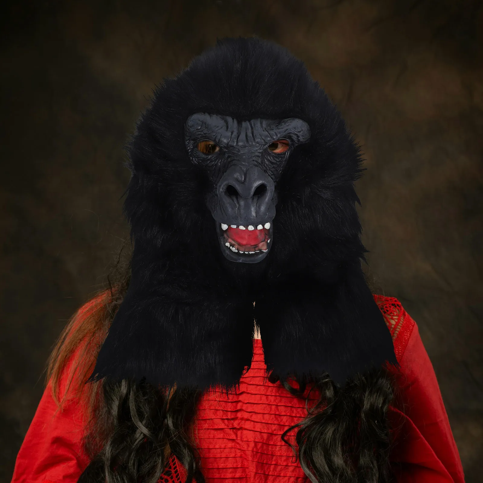 قناع الغوريلا للهالوين قناع نمط تنكري لأداء مرحلة المهرجان صور الدعائم الديكور تأثيري الدعامة