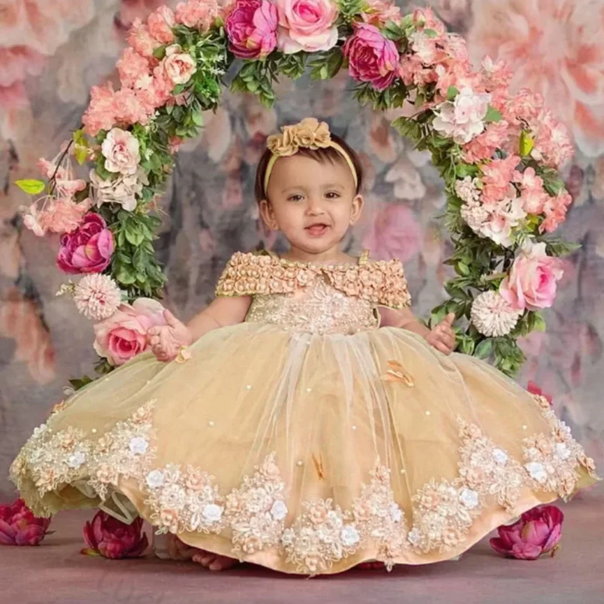 

Champagne Flower Girl Dresses Floral Pearls Lace Baby Girl Pageant Dress Toddlers Tutu Infant First Birthday Gowns