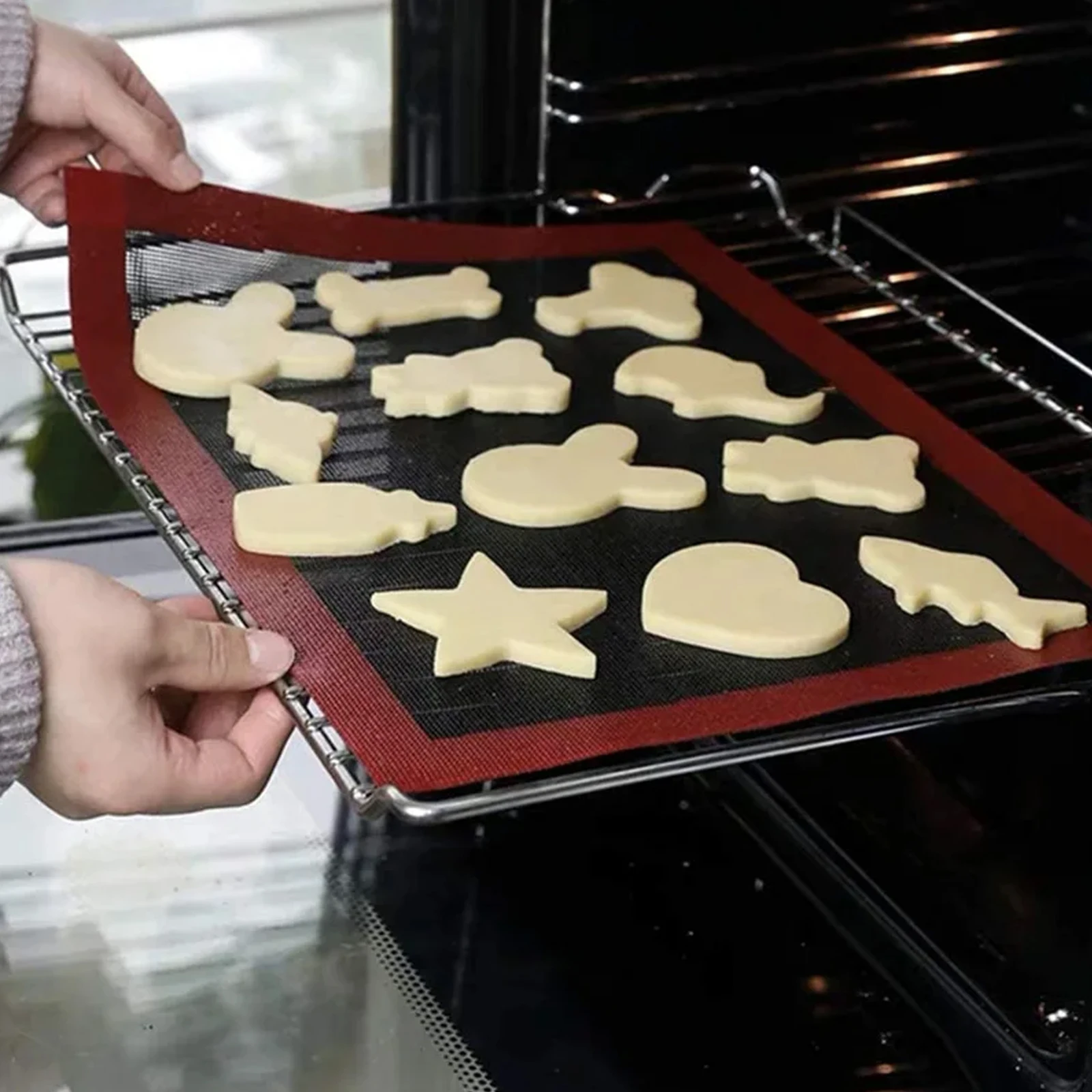 Perforated Silicone Baking Mat, with Puff & Round Patterns, Reusable Non-stick Oven Liner, for Cookies Macaron Bread, 2 Sides