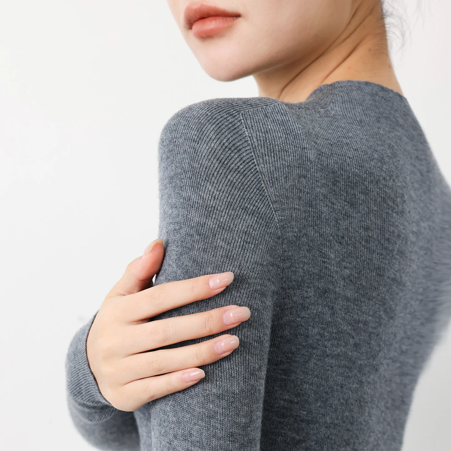 الكلاسيكية سلس الحرير الصوف مزيج البلوز المرأة الحياكة التخسيس نمط سترة نصف عالية الرقبة طويلة الأكمام بلوزات عالية الجودة #2