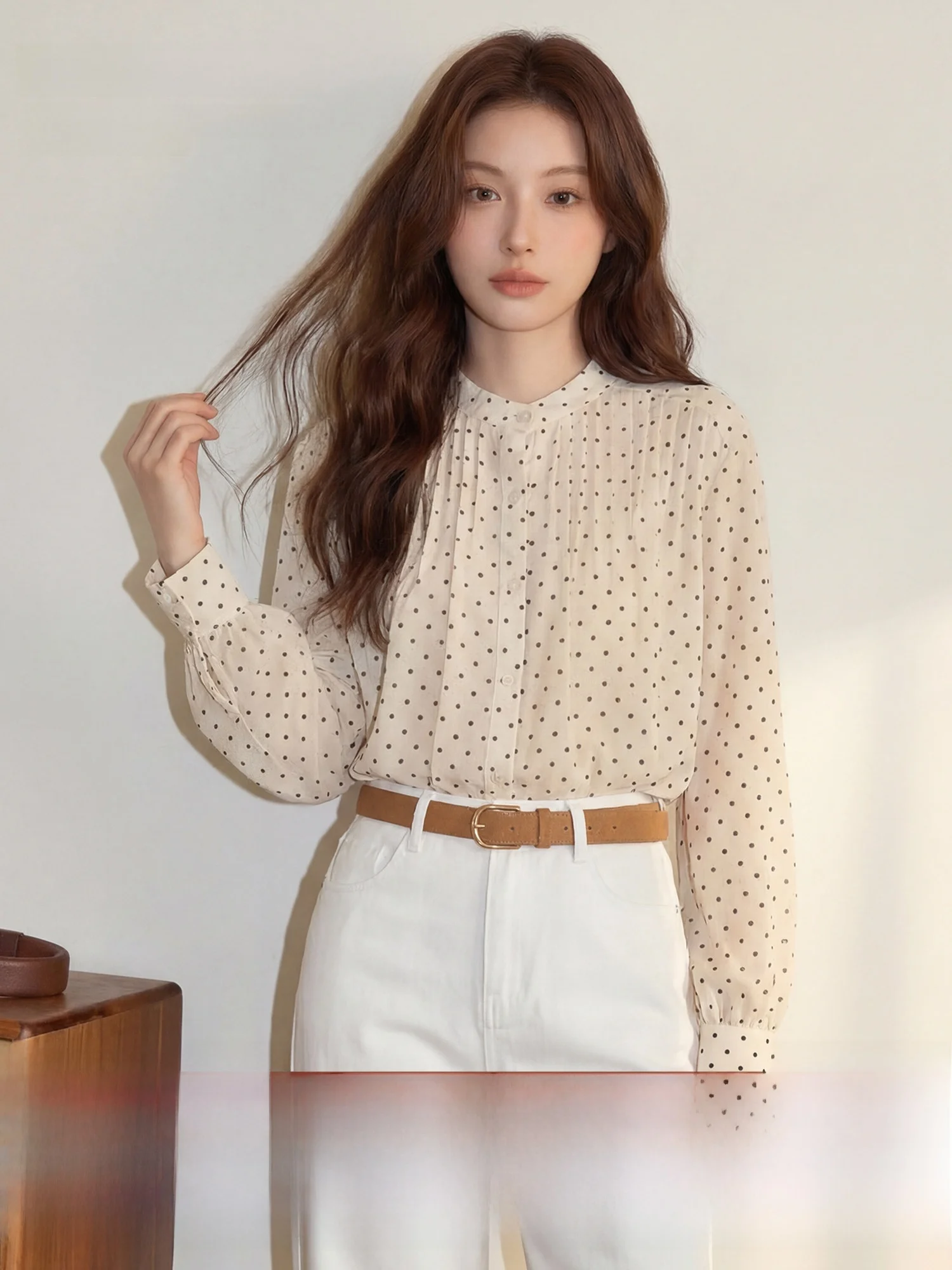 

Meng Xiaoqi Early Spring Polka Dot Women's Shirt Bubble Sleeve Slimming Long Sleeve Top Soft Style Waist-Cinching Midi Length