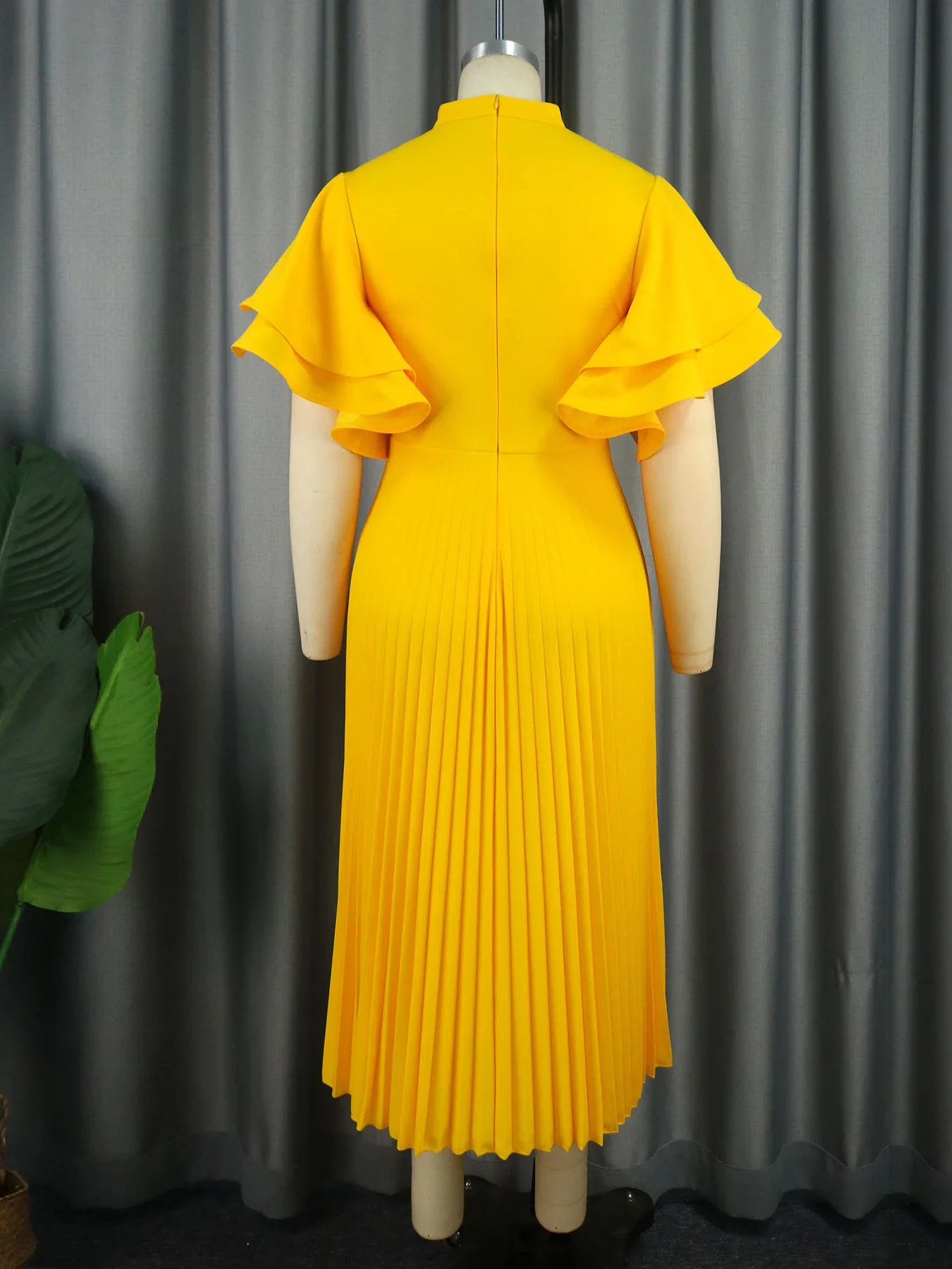 Robe Plissée Jaune Élégante pour Femme Col Rond, Manches Courtes à Volants, Décontractée, Grande Taille 4XL, Tenue de Bal d'Anniversaire, Quelle que soit la Nouvelle Collection