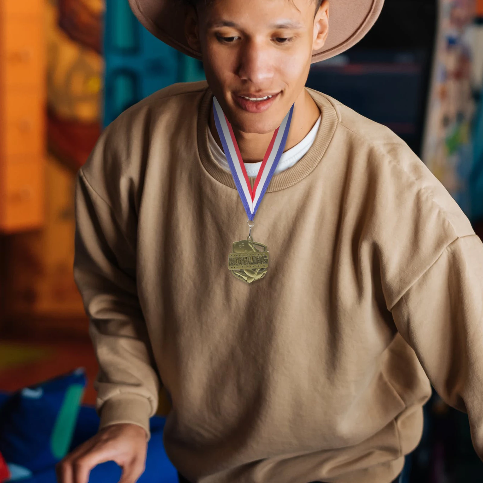 

High Quality Bowling Award Medal Competition Prize Round Trophy Decorative Medals for Adult Achievement Sports Meeting Gift