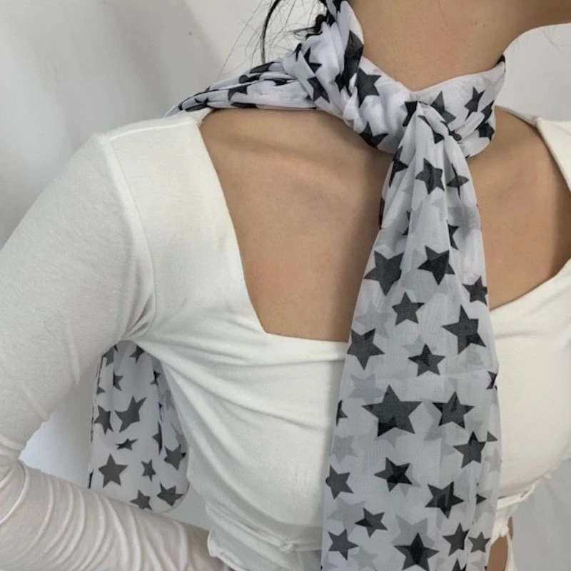 New Japanese Y2k Black White Star Printing Neckerchief Women Ins Simple Scarves 2024 Autumn Winter Girl All Match Scarf Grunge