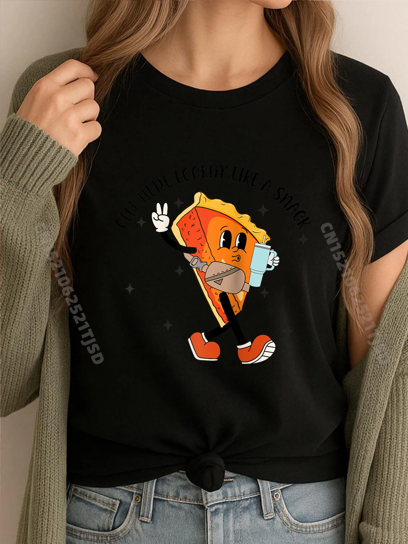 

Out Here Looking Like A Snack Christmas Boujee Cakes Raglan Graphic T Shirts Woman Cotton High Quality Mardi Gras