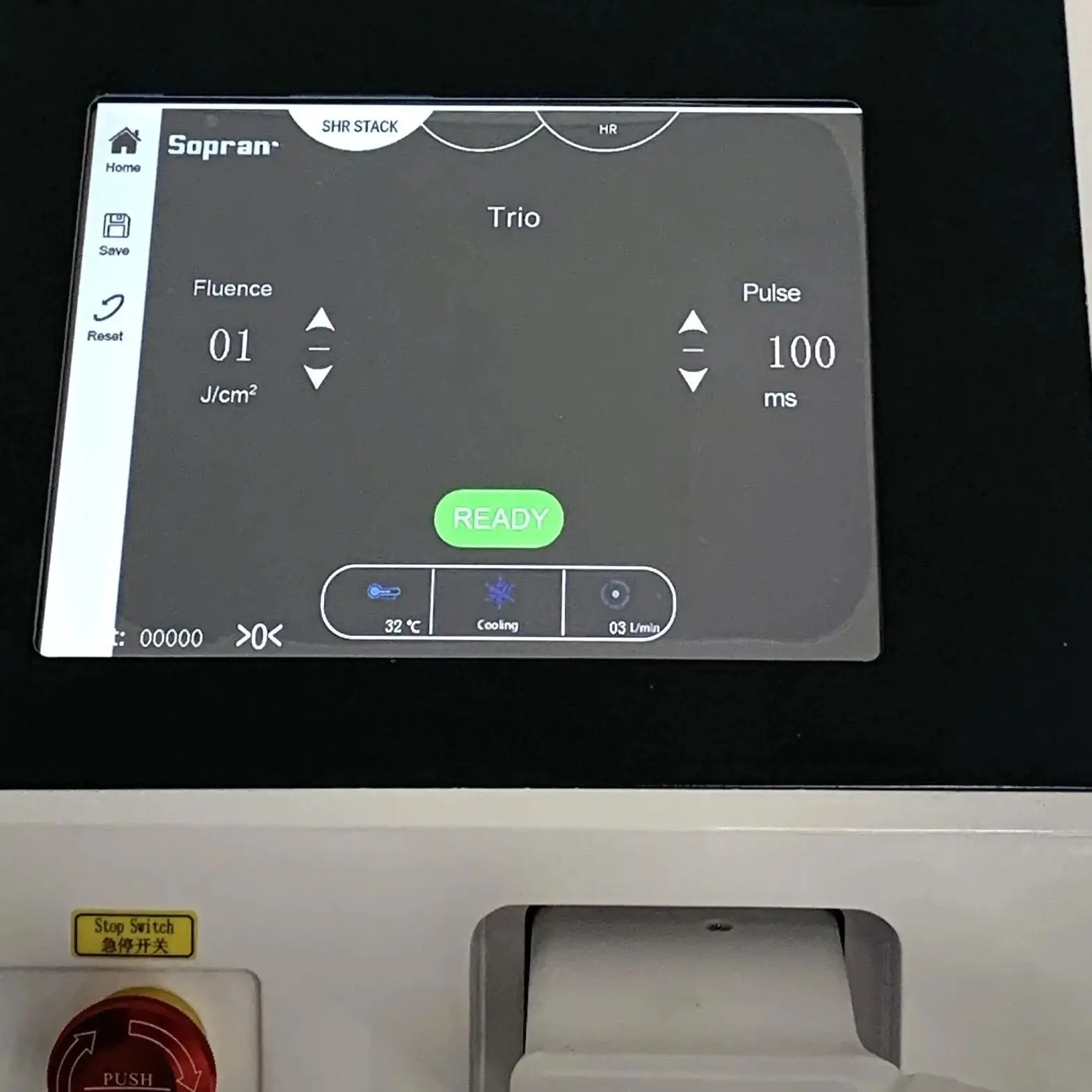 

Портативный диодный лазер 808, 2024, сверхвысокая плотность энергии, ледяное охлаждение, безопасная, безболезненная, постоянная эпиляция всего тела