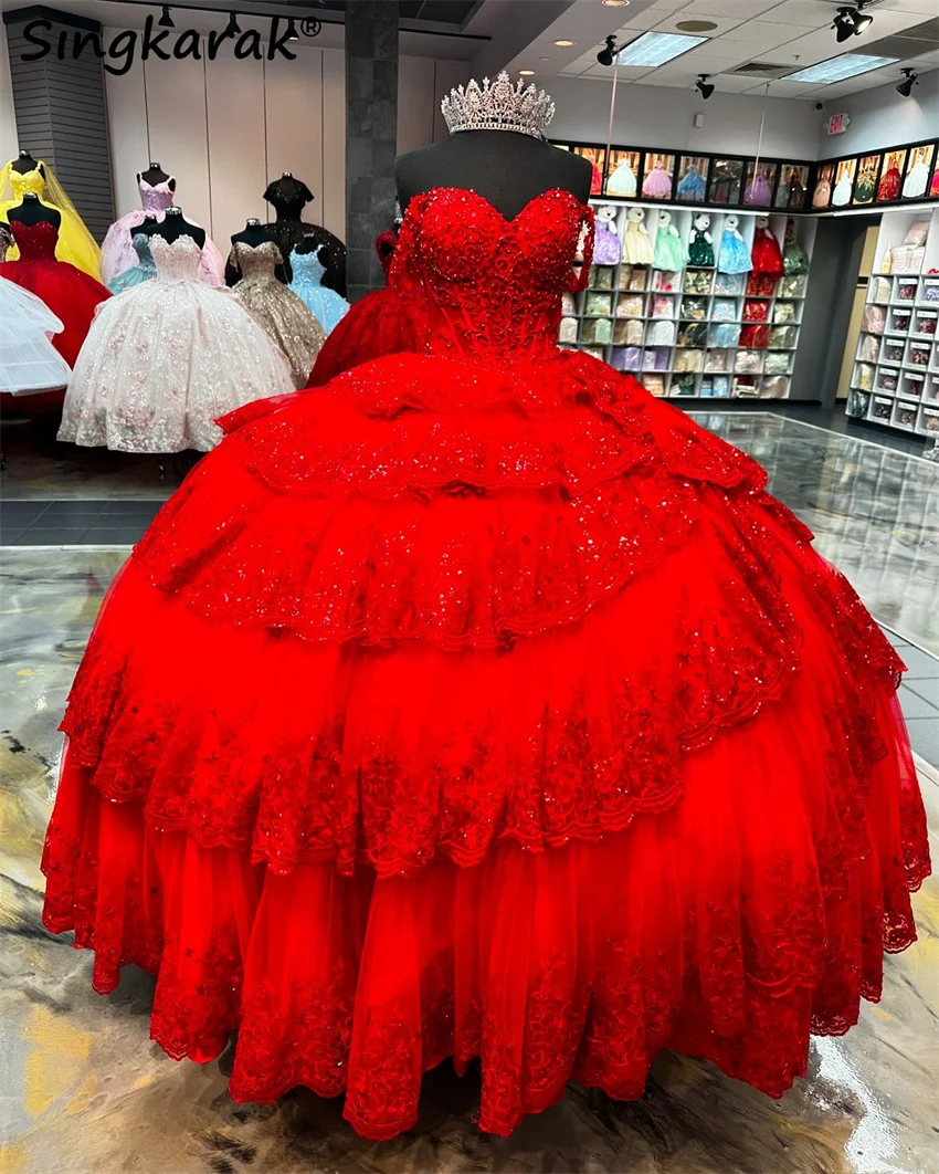 Di lusso Rosso Principessa Abito Quinceanera A File Glitter Perline Cristalli Applicazioni di Pizzo Abiti Da 15 Anos Dolce 16 Abito Personalizzato