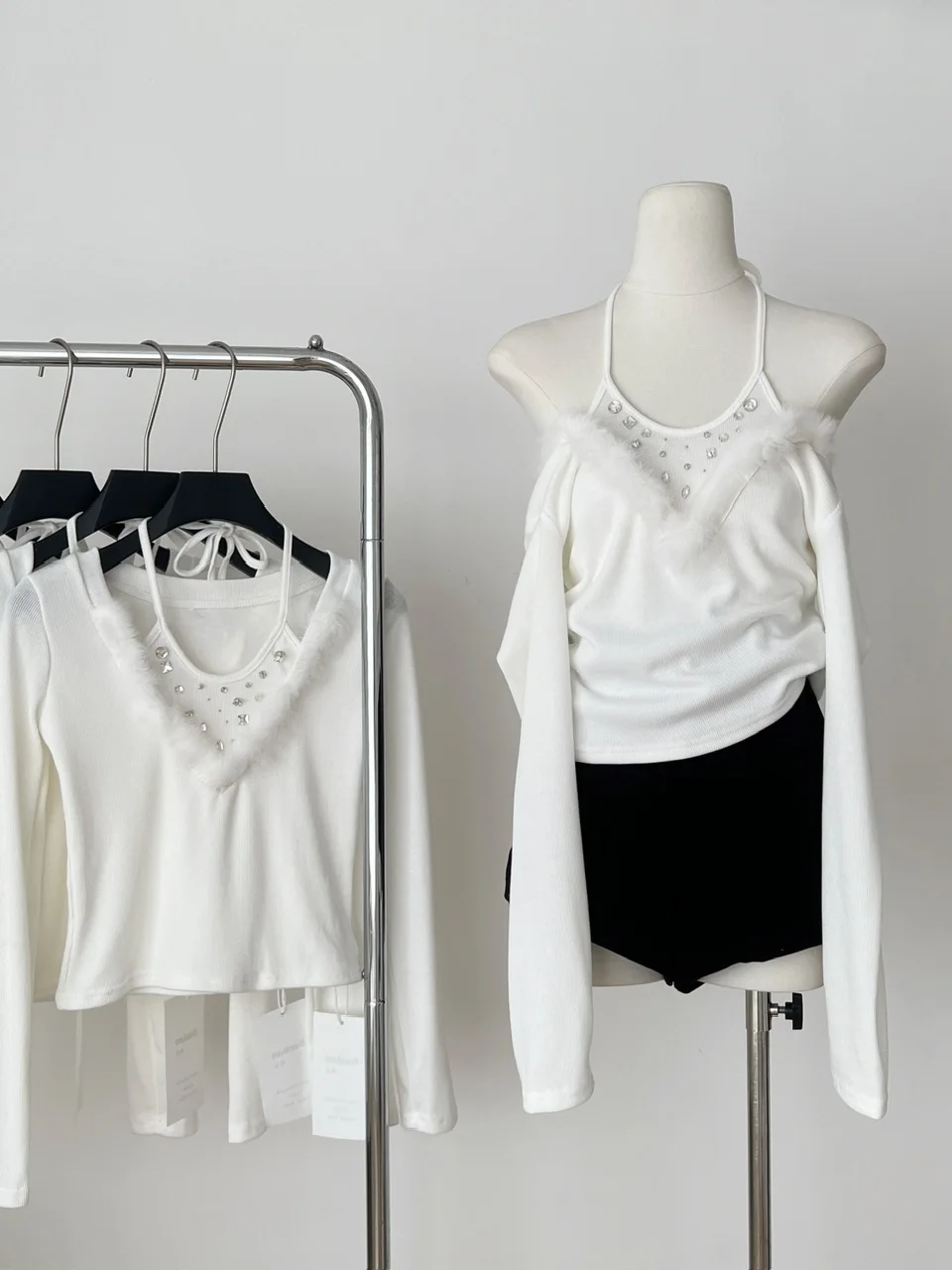 Moonlight White Sexy oulder Bared Long Sve Knitted Sweater Slim Fit Polyester Fiber Fake Two-Piece Ne Hanging Sle