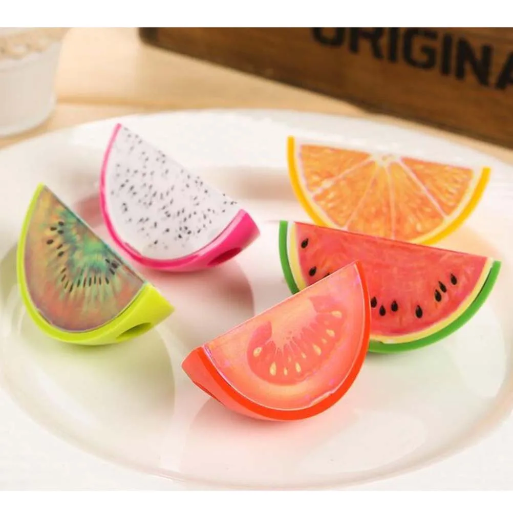 

5pcs Plastic Fruit Design Sharpener Pencil Sharpener Students Stationery Supplies for Kids Children (Random Type)