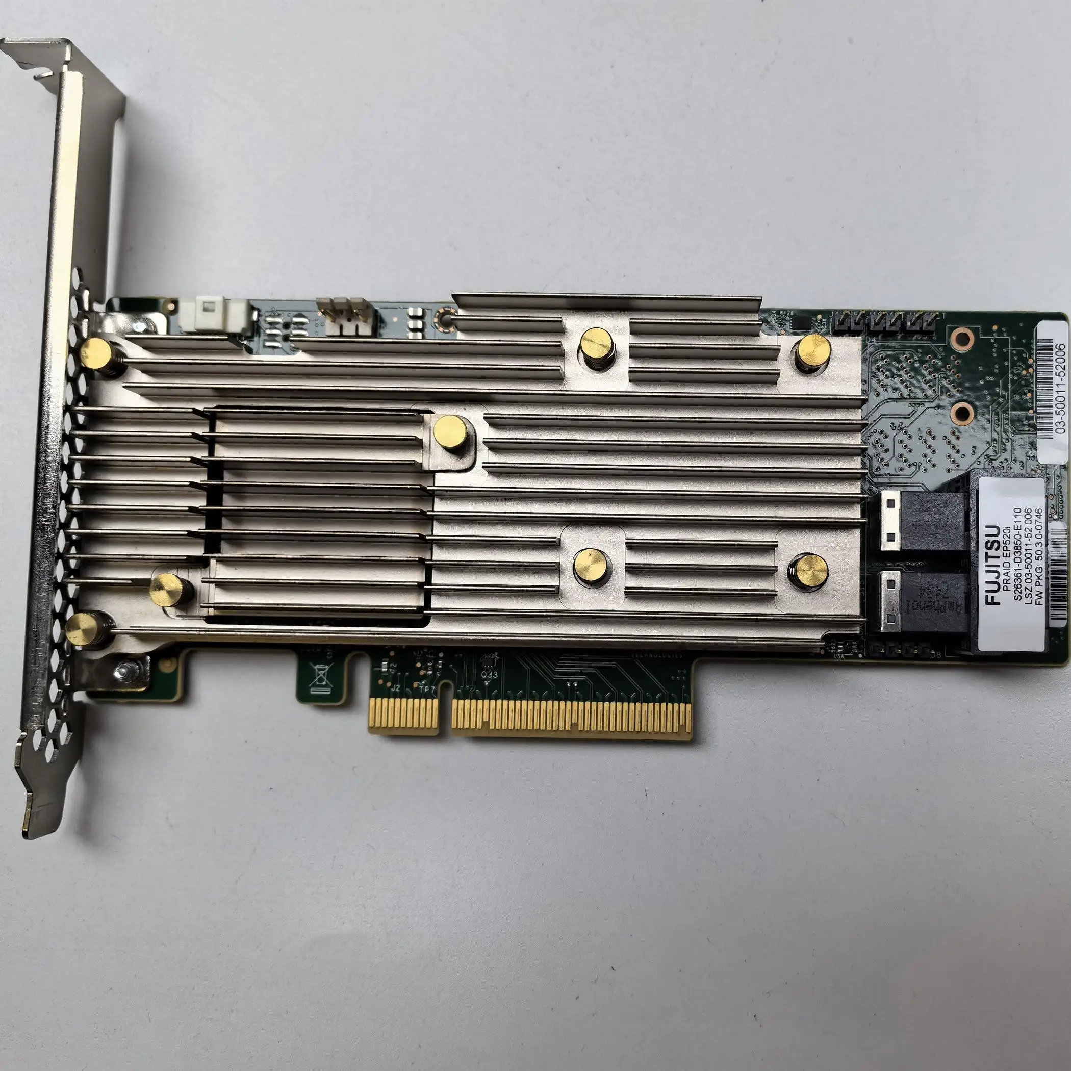 

LSI9460-16i Array Card 4G 8G Cache U. 2 нвме М2 EP520i EP580I EP540I