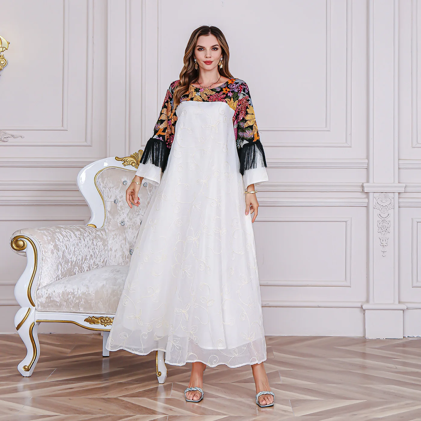 Nuovo abito da sera musulmano Abito lungo femminile Perline ricamate Abito Jalabiya da donna Dubai Turco Islam Abbigliamento da festa