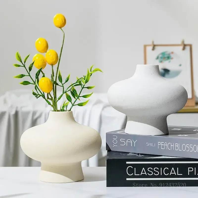 Nordic Creative Ceramic Irregular Shape Vase, Dining Table Living Room Bedroom Office Decor Accessories, Crafts Flower Ware, 1Pc
