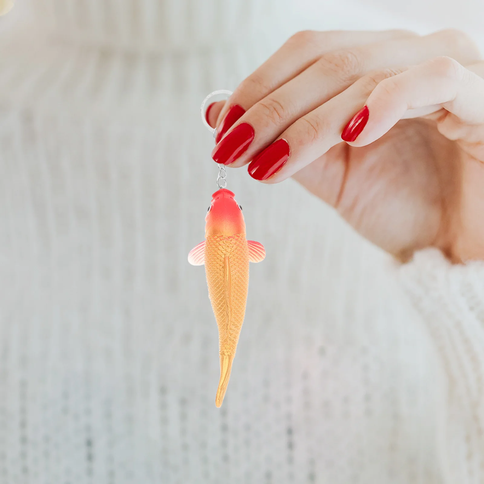 

4Pcs Koi Fish Keychain Lovely Fish Design Hanging Decor for Handbag Car Key Ring Party Favor Gift for Summer Event