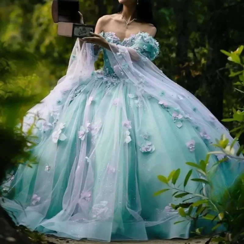 

Мятно-зеленые платья принцессы Quinceanera для подростков, бальное платье из тюля с цветочным принтом в форме сердца и накидкой, милые платья Vestidos De 15 Anos по индивидуальному заказу