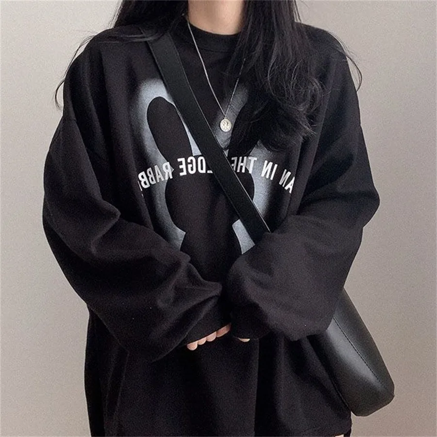 

Women Kawaii Retro Cute Y2k Harajuku Cartoon Rabbit Printed Sweatshirts O Neck Pullover 2024 Loose Oversized Sweatshirt Autumn